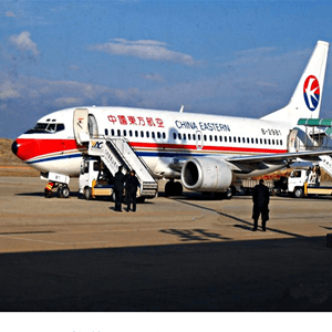 南通航空运输航空快运业稳步发展的原因是什么？